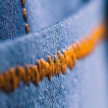 Džínová nit Gütermann Denim návin 100 m 100% polyester