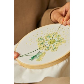 Sada na vyšívání Procházka lesem 2 motivy DMC Mindful Making