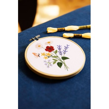 Sada na vyšívání DMC Letní kvítí