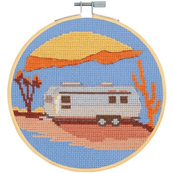 Sada na křížkové vyšívání DMC Karavan